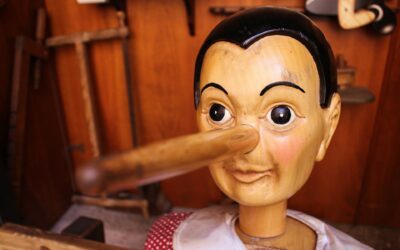 Episode 207 – The 3 Lies Keeping You Trapped in a Job You’ve Outgrown